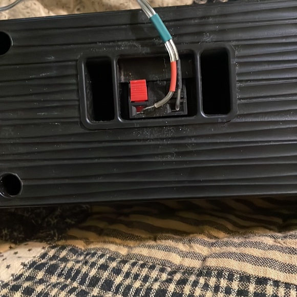 Samsung PS-CC6600 Center Speaker System - Picture 9 of 14